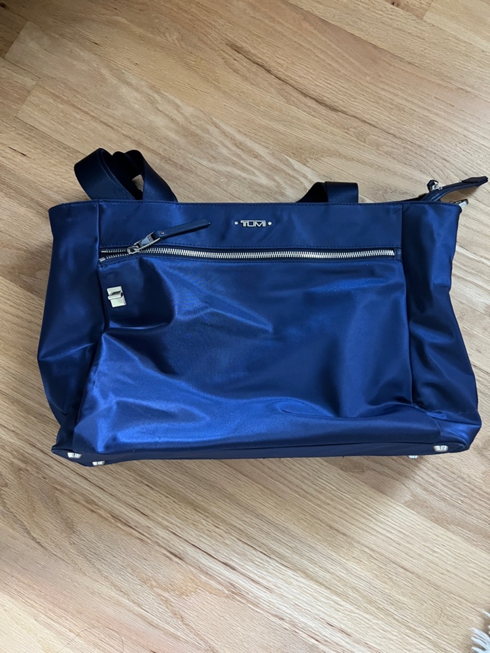 Tumi Navy Blue Voyageur Mauren Nylon Tote - Picture 5 of 11